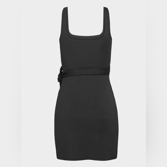ARITZIA Wilfred Black Saturn Mini Dress - only worn once - Picture 8 of 14